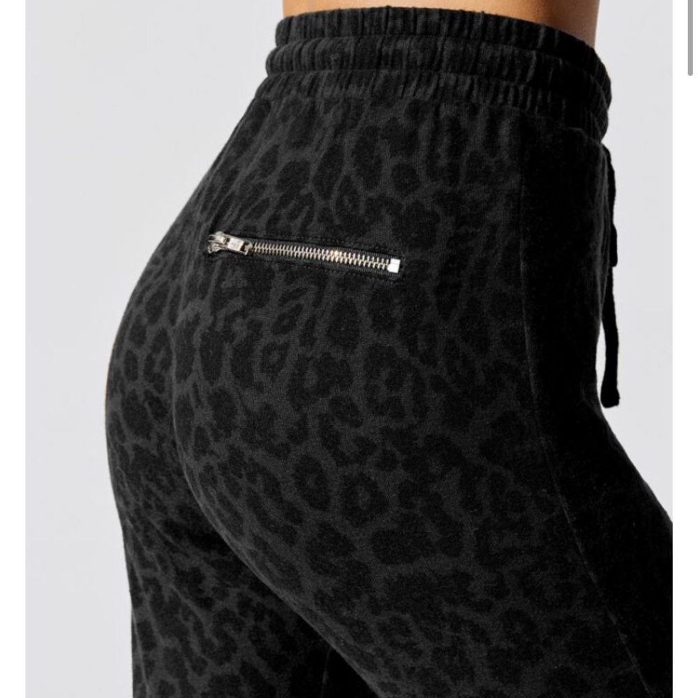 LNA Brushed Leopard Pant